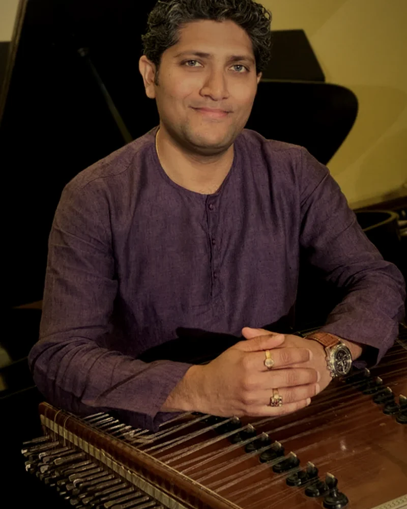 Kunal Gunjal, Santoor artist, Hindustani classical musician