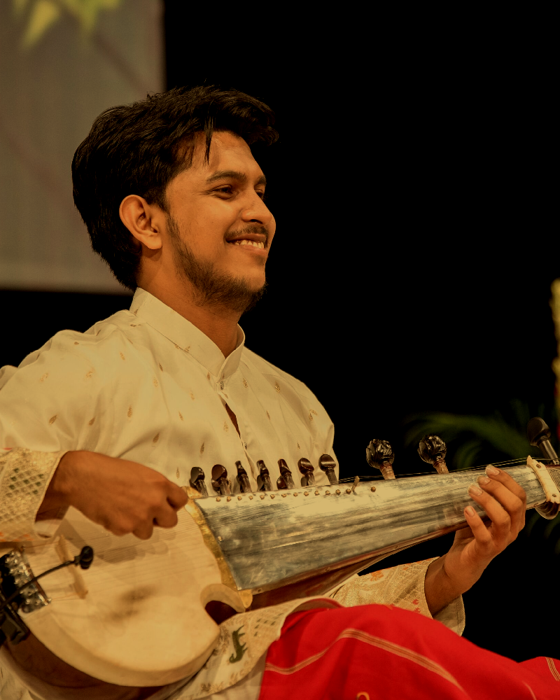 Swarnendu Mandal, Sarod artist of the Senia-Shahjahanpur gharana, Hindustani classical musician