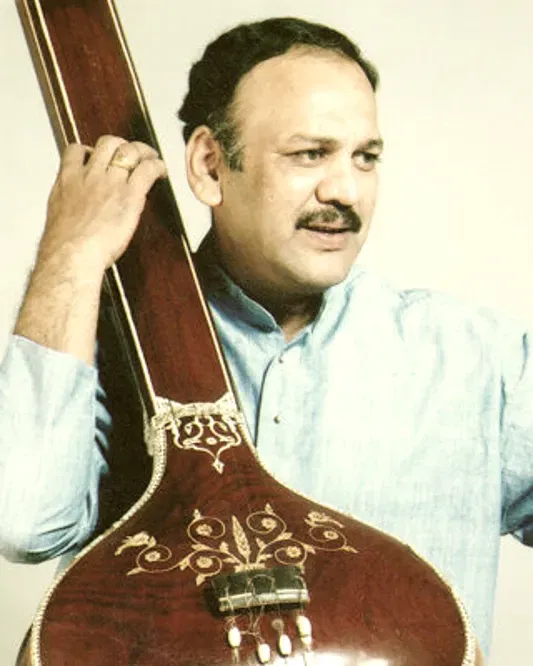 Pandit Vidyadhar Koparkar, Vocal artist of the Gwalior gharana, Hindustani classical musician